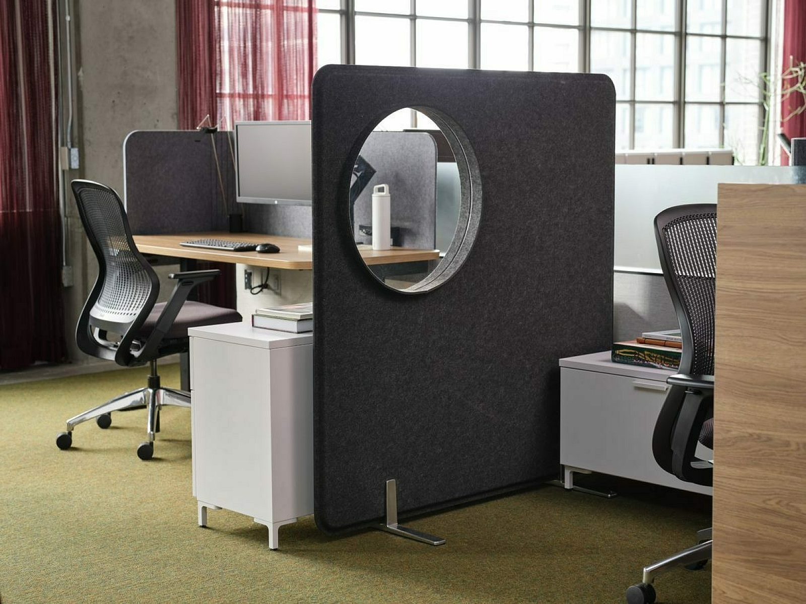 Knoll Environment Inlet Screens by Knoll | John A. Marshall Co.