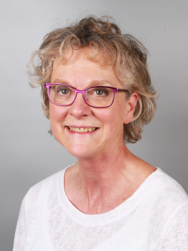 Lenexa Becky Dennis