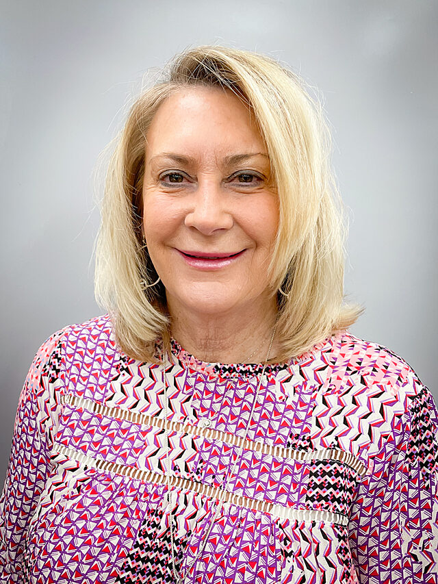 Lenexa Danielle Havens pink top