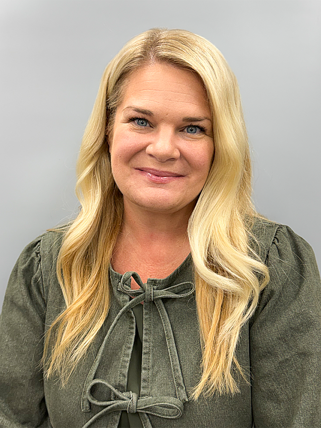 Lenexa Sommer Reece Farrier web