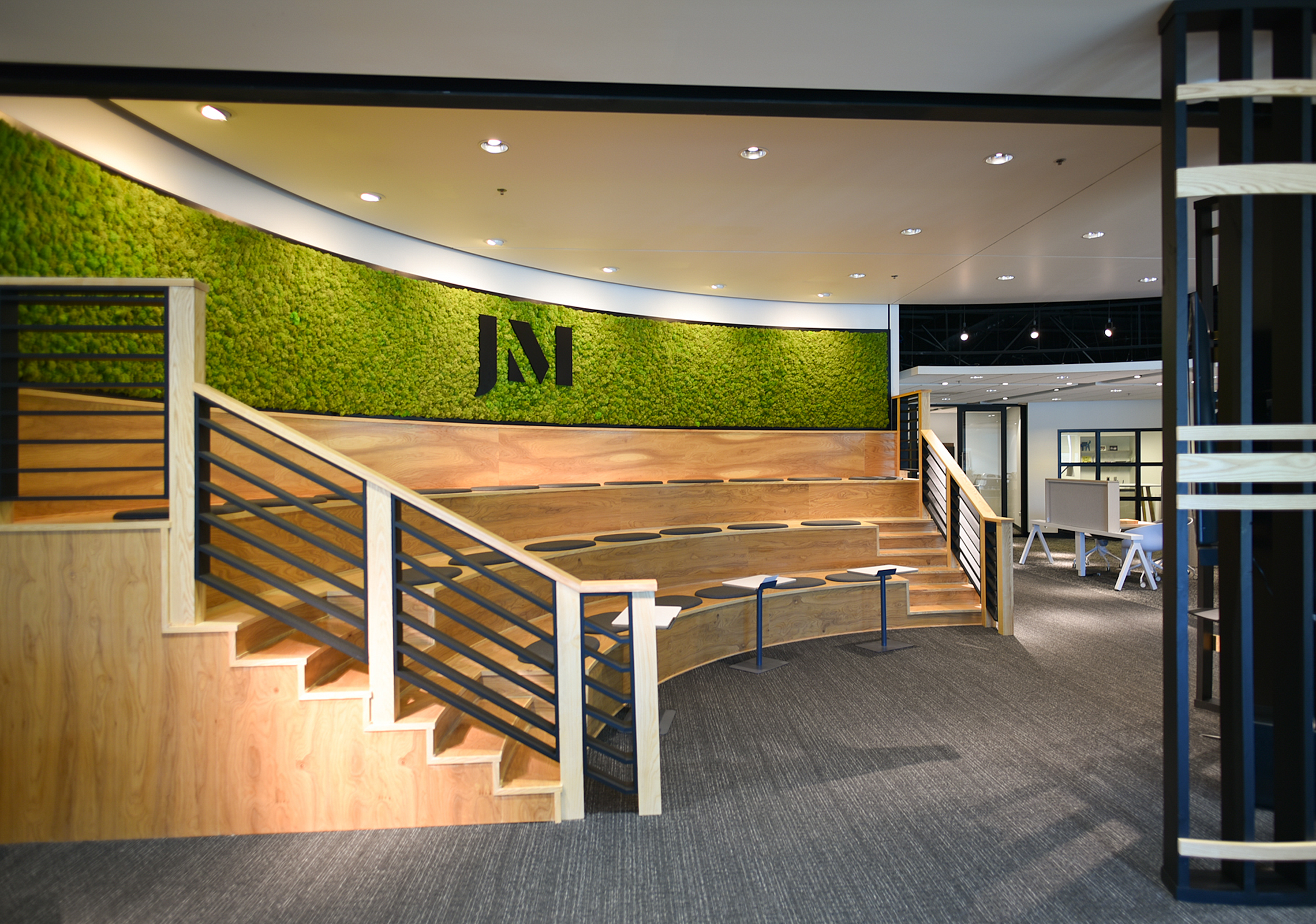 Lenexa Showroom
