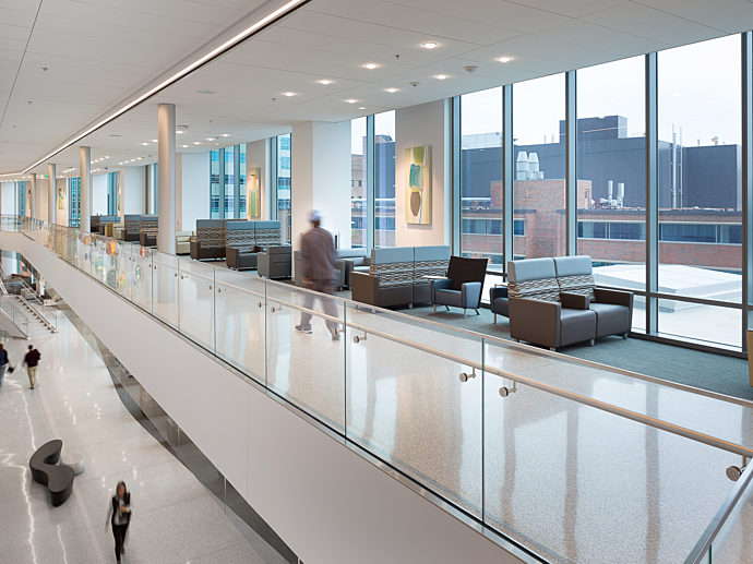The mezzanine above the main lobby